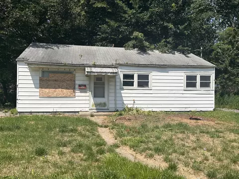 Exterior - 1134 Cass St, Gary, IN 46403 photo 5 of 7