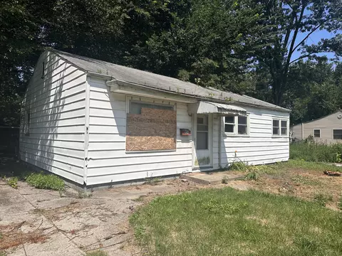 Exterior - 1134 Cass St, Gary, IN 46403 photo 6 of 7