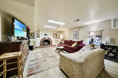 Living - 1832 River Dr, Munster, IN 46321 photo 7 of 8