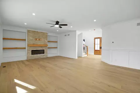 9419 Tall Grass Trl, Saint John, IN 46373 photo 6