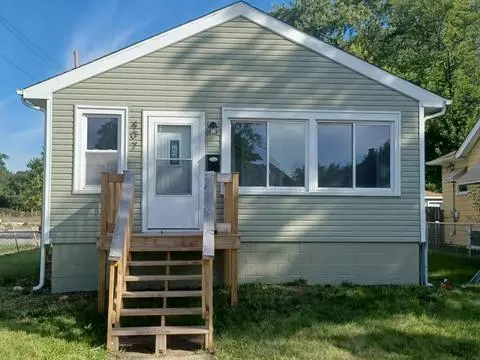 407 165th St, Hammond, IN 46324