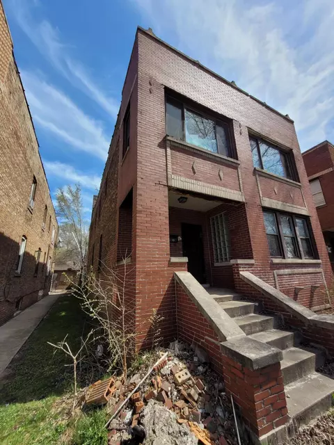 1337 Marshall St, Gary, IN 46404 photo 2