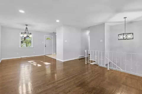 2223 Chase St, Gary, IN 46404 photo 5