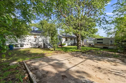 2223 Chase St, Gary, IN 46404 photo 32