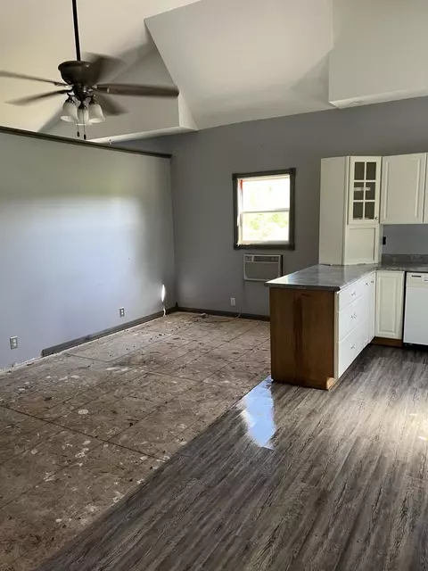 3906 N Fail Rd, La Porte, IN 46350 photo 5