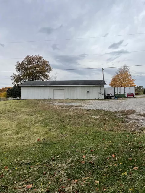 3906 N Fail Rd, La Porte, IN 46350 photo 3