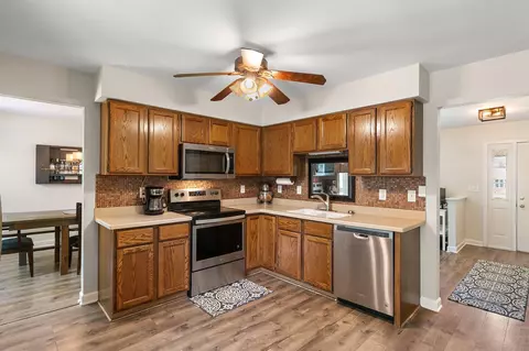 3544 Oakcrest Pl, Crown Point, IN 46307 photo 5
