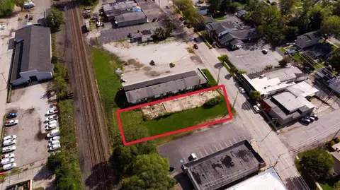 536 Broadway Ave, Chesterton, IN 46304 photo 1