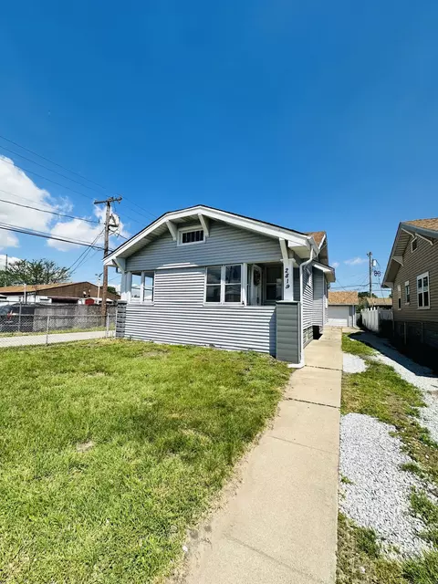 2819 163rd Pl, Hammond, IN 46323