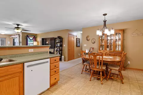 960 Birch Dr, Crown Point, IN 46307 photo 7