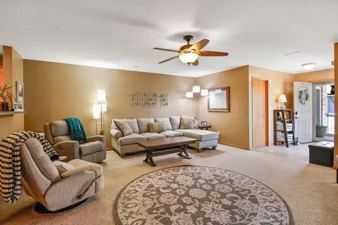 960 Birch Dr, Crown Point, IN 46307 photo 5