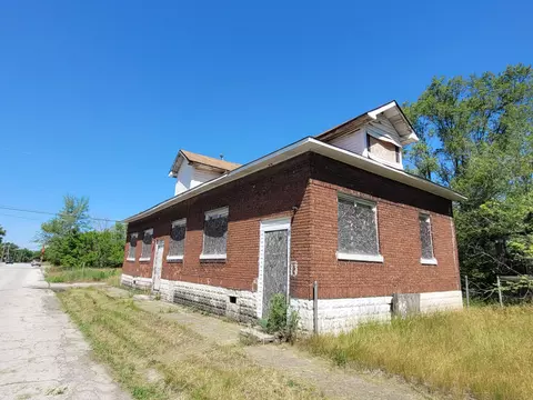 128 E 26th Ave, Gary, IN 46407 photo 1
