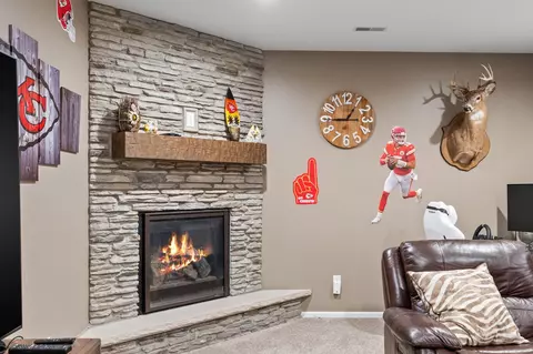Living - 10044 Memory Ln, De Motte, IN 46310 photo 1 of 1