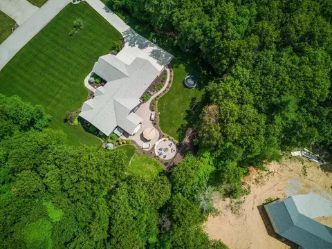 View/Area - 10044 Memory Ln, De Motte, IN 46310 photo 6 of 9
