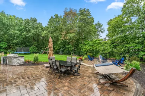 Exterior - 10044 Memory Ln, De Motte, IN 46310 photo 10 of 35
