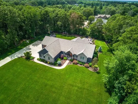 View/Area - 10044 Memory Ln, De Motte, IN 46310 photo 9 of 9