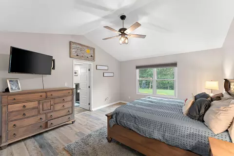 Bedroom - 10044 Memory Ln, De Motte, IN 46310 photo 1 of 6
