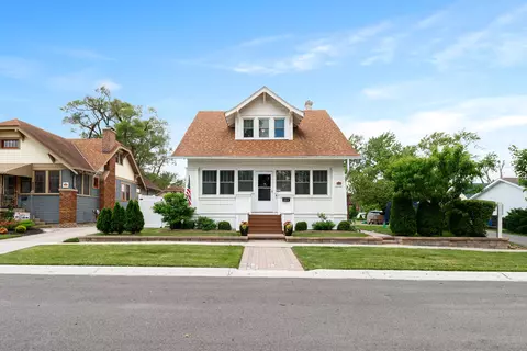 213 Maxwell St, Crown Point, IN 46307 photo 1