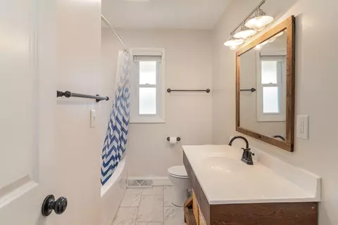 902 Mohawk Dr, Crown Point, IN 46307 photo 14
