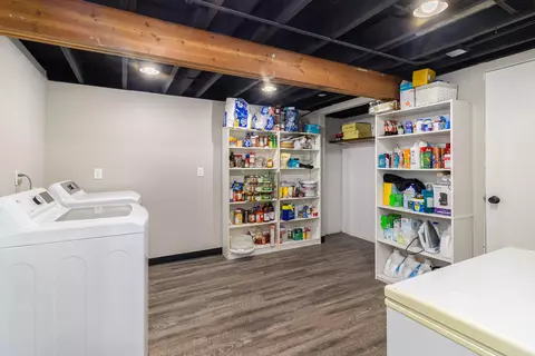 902 Mohawk Dr, Crown Point, IN 46307 photo 22