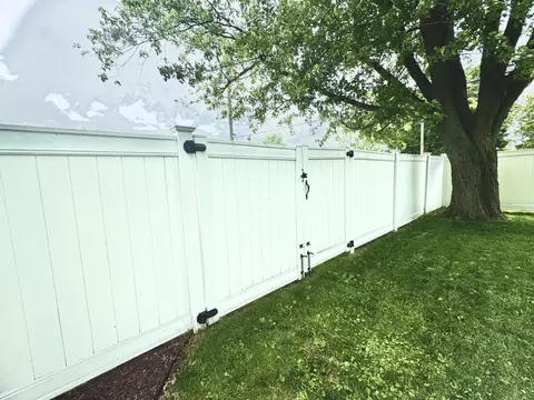 902 Mohawk Dr, Crown Point, IN 46307 photo 29