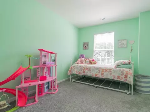 Bedroom - 1147 Stinson Dr, Burns Harbor, IN 46304 photo 3 of 5