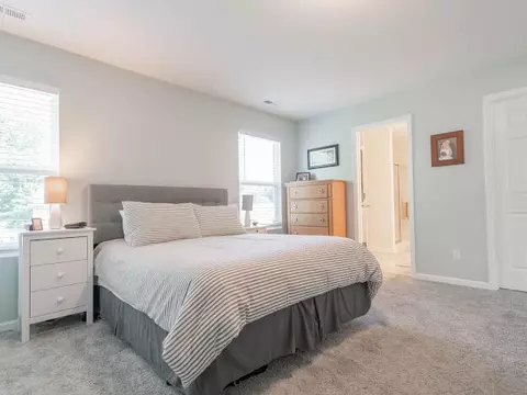 Bedroom - 1147 Stinson Dr, Burns Harbor, IN 46304 photo 2 of 5