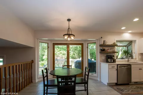 642 S Cline Ave, Griffith, IN 46319 photo 4