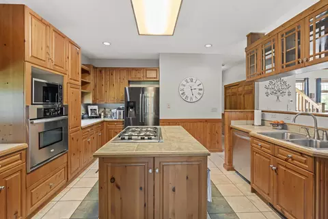 651 W 77th Ave, Dyer, IN 46311 photo 22