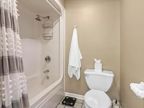 651 W 77th Ave, Dyer, IN 46311 photo 37