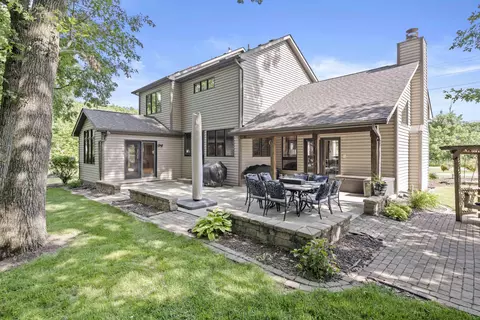 651 W 77th Ave, Dyer, IN 46311 photo 2