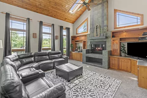 651 W 77th Ave, Dyer, IN 46311 photo 13