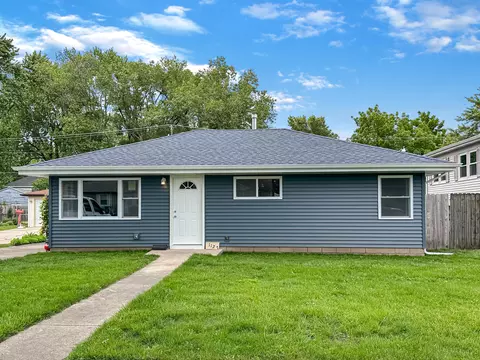1127 169th Pl, Hammond, IN 46324