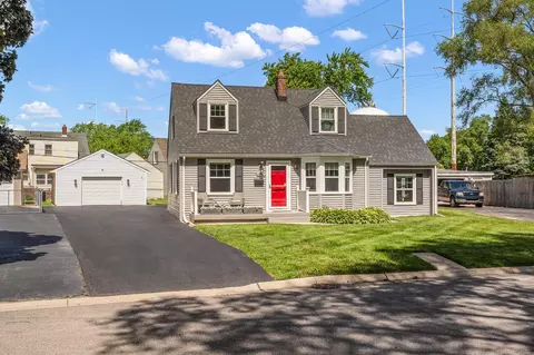 8936 W Delaware Pkwy, Munster, IN 46321