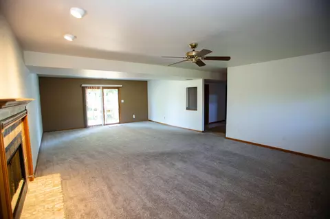 Living - 353 Manchester Ct, Griffith, IN 46319 photo 8 of 8