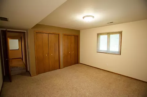 Bedroom - 353 Manchester Ct, Griffith, IN 46319 photo 11 of 11