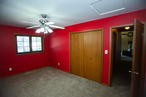 Bedroom - 353 Manchester Ct, Griffith, IN 46319 photo 7 of 11