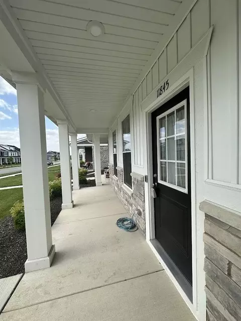 11845 Vermont St, Crown Point, IN 46307 photo 2