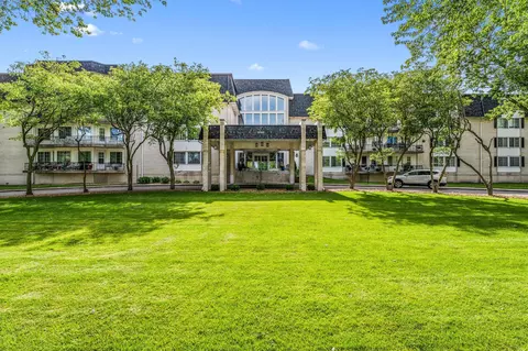 8750 Harrison Ave #409, Munster, IN 46321 photo 1