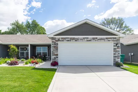 7737 Wright St, Merrillville, IN 46410 photo 1