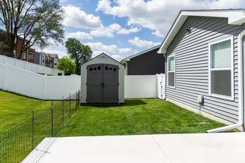 7737 Wright St, Merrillville, IN 46410 photo 19