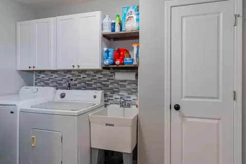 7737 Wright St, Merrillville, IN 46410 photo 15