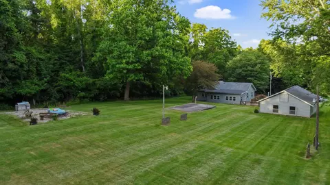 5404 N 425, Rolling Prairie, IN 46371 photo 45