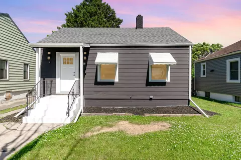 6541 S Mccook Ave, Hammond, IN 46323