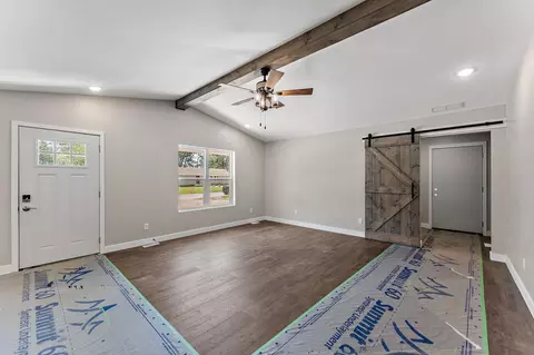 162 E Pine St, Wheatfield, IN 46392 photo 3