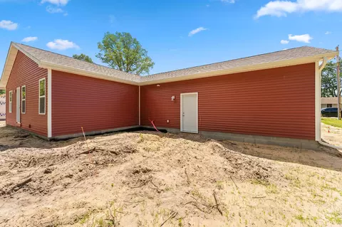 162 E Pine St, Wheatfield, IN 46392 photo 23
