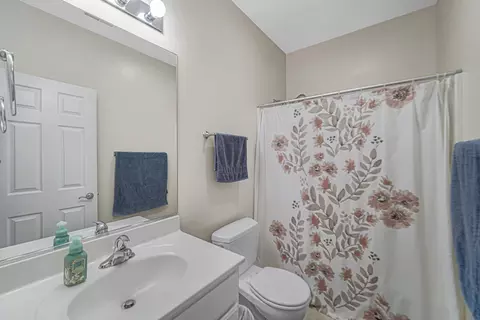 940 Flagstone Dr, Dyer, IN 46311 photo 14