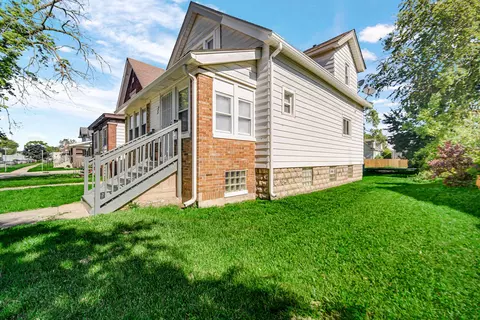 907 Bauer St, Hammond, IN 46320 photo 2