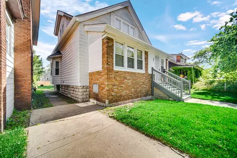 907 Bauer St, Hammond, IN 46320 photo 3