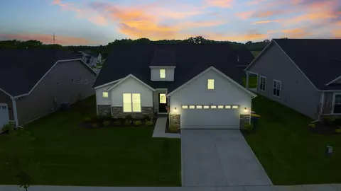 3103 Greenview Dr, Valparaiso, IN 46385 photo 3